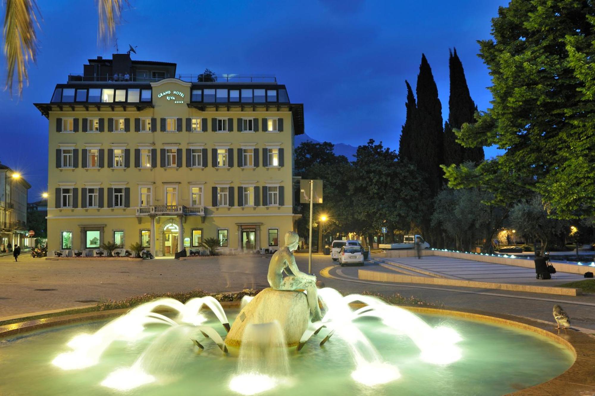 Grand Hotel Riva Exterior foto